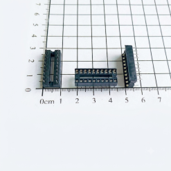 Đế IC 20 chân DIP-20 loại dẹp (2 chiếc)